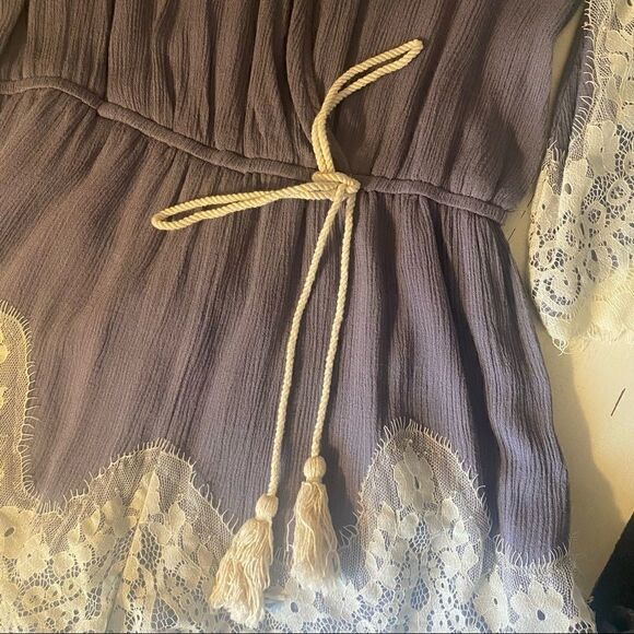 UMGEE slate blue lace hem romper - Picture 4 of 12